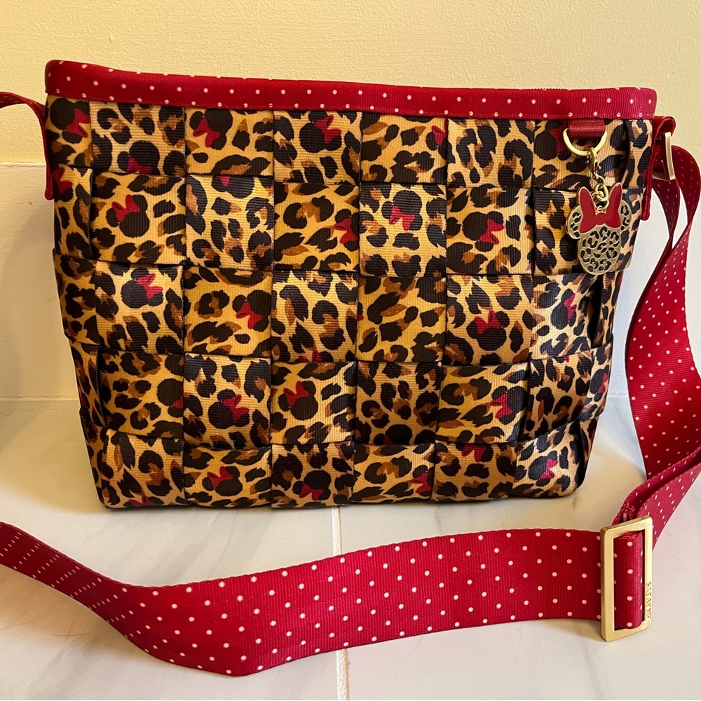 Harvey's Disney Minnie Mouse Leopard print seatbelt purse